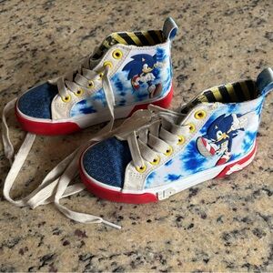 Sonic shoes